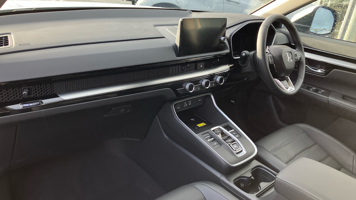 Used Honda CR-V 2024 for sale - 77283648: Photo 2