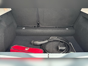 Used Renault Zoe 2022 for sale - 78370150: Photo