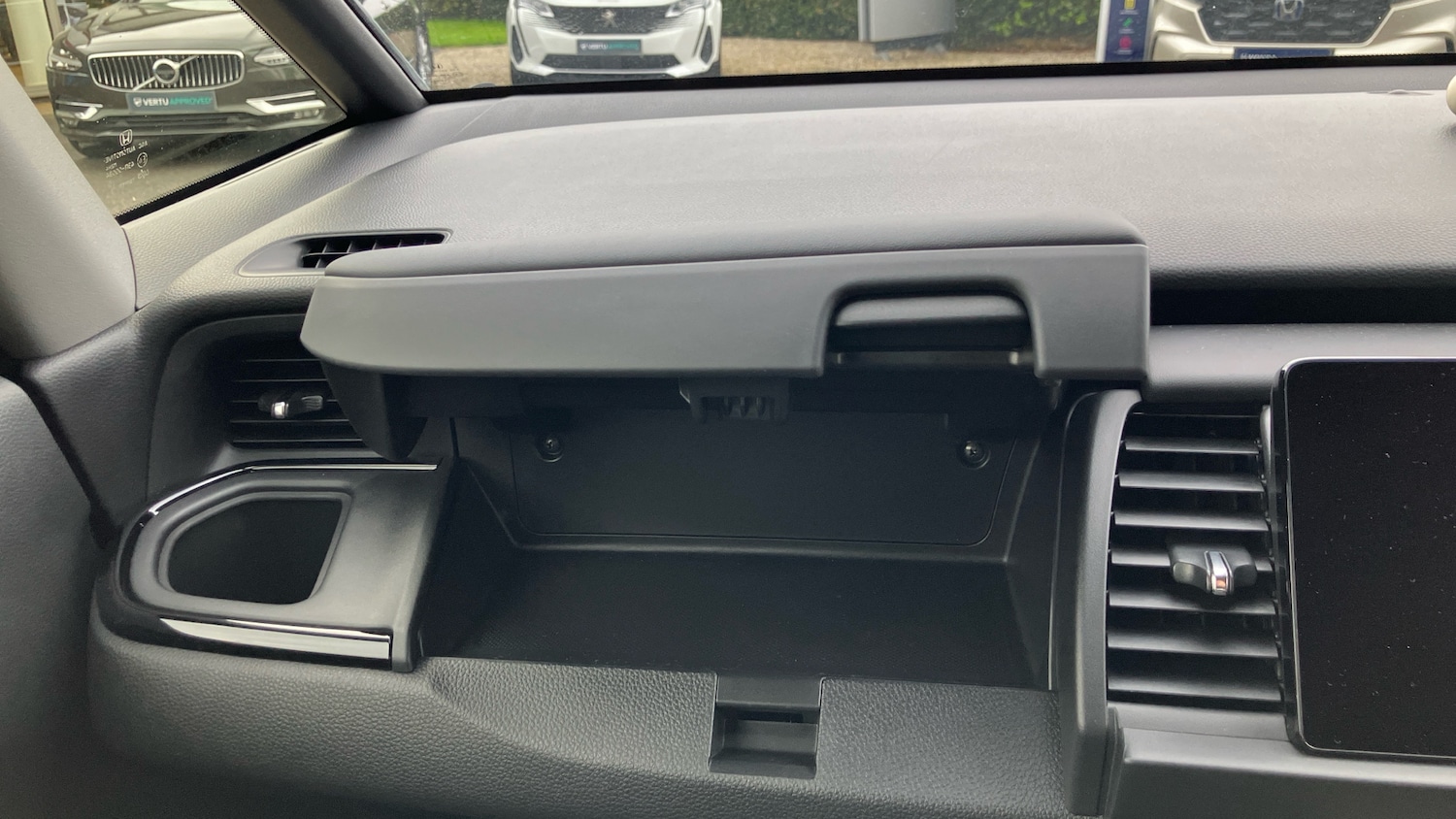 Used Honda Jazz 2025 for sale - 76834009: Photo 40