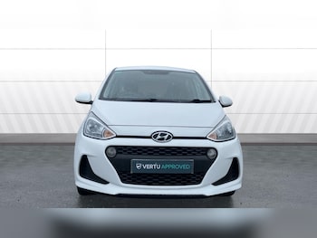 Used Hyundai i10 2019 for sale - 77258720: Photo