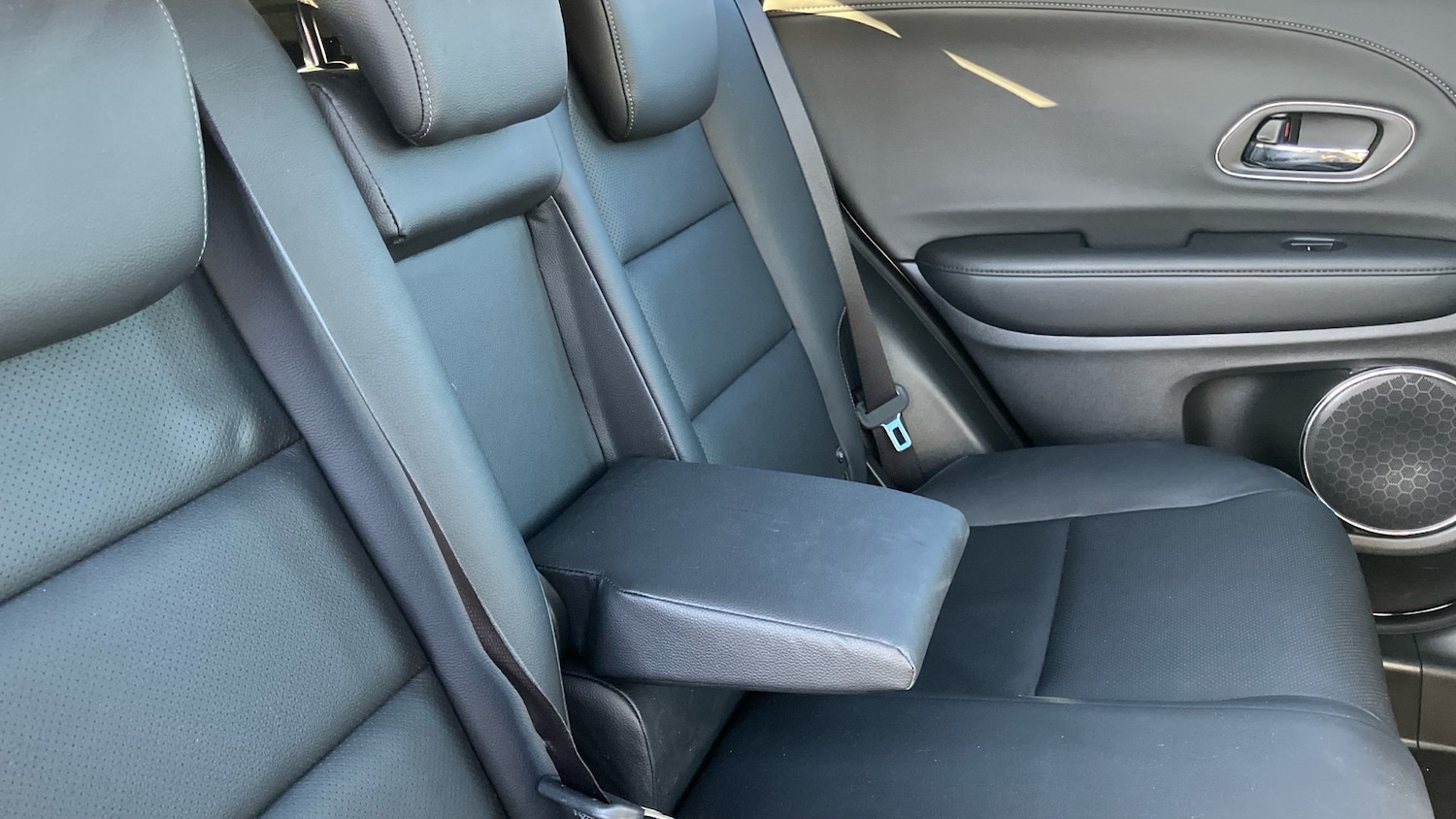 Used Honda HR-V 2019 for sale - 76366827: Photo 15