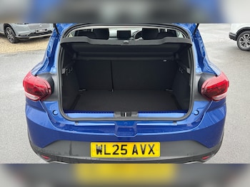 Used Dacia Sandero Stepway 2025 for sale - 77521897: Photo