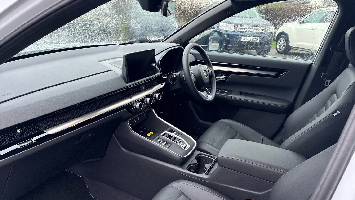 Used Honda CR-V 2025 for sale - 77184778: Photo 2