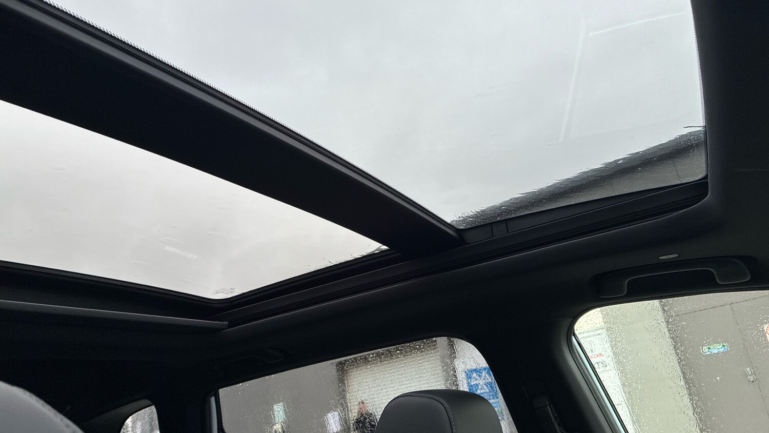 Used Honda CR-V 2025 for sale - 77184778: Photo 29