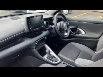 Used Toyota Yaris 2022 for sale - 74885894: Photo