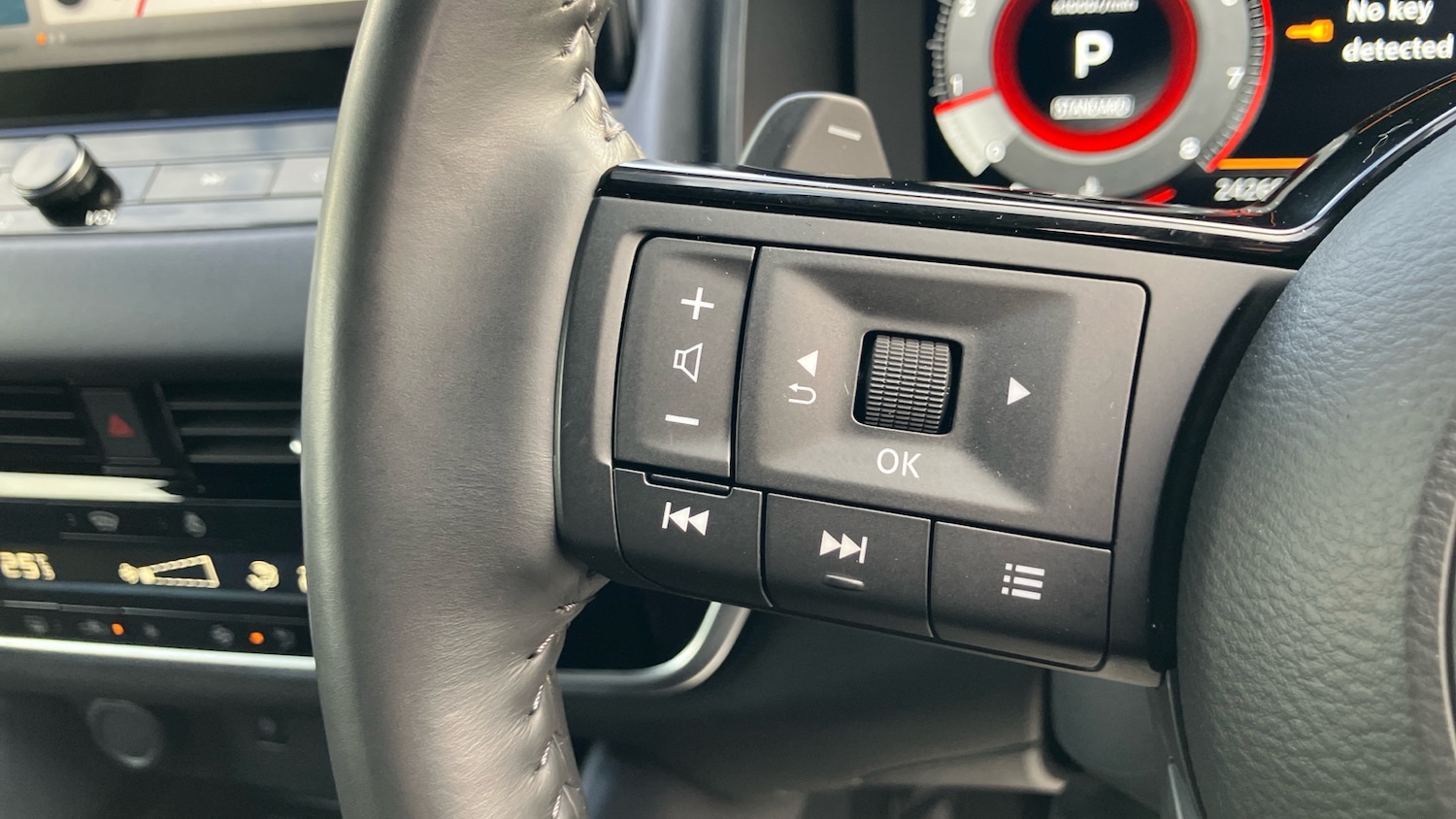 Used Nissan Qashqai 2022 for sale - 76490400: Photo 26