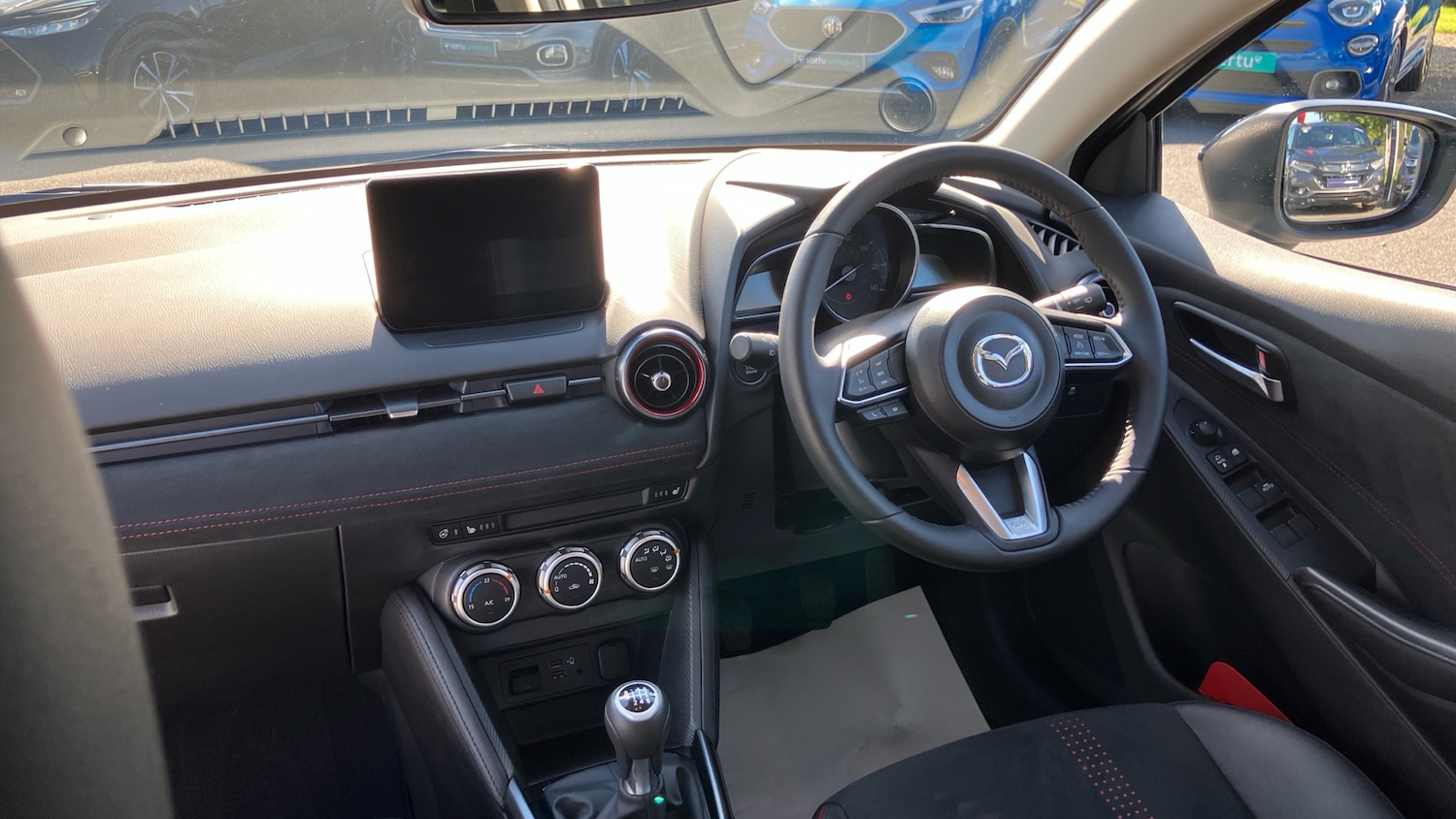 Used Mazda Mazda2 2023 for sale - 75997270: Photo 11