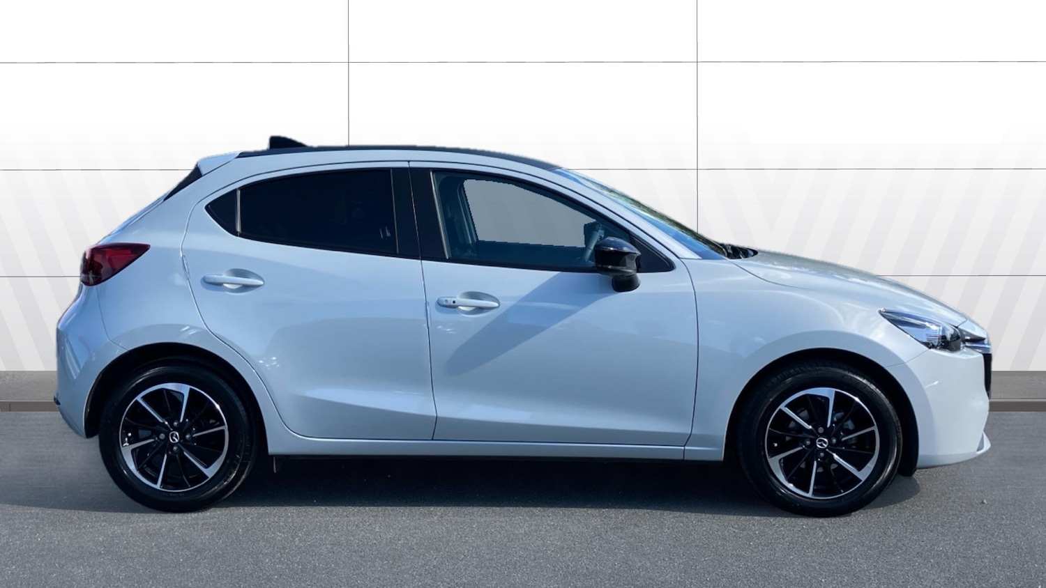Used Mazda Mazda2 2023 for sale - 75997270: Photo 5