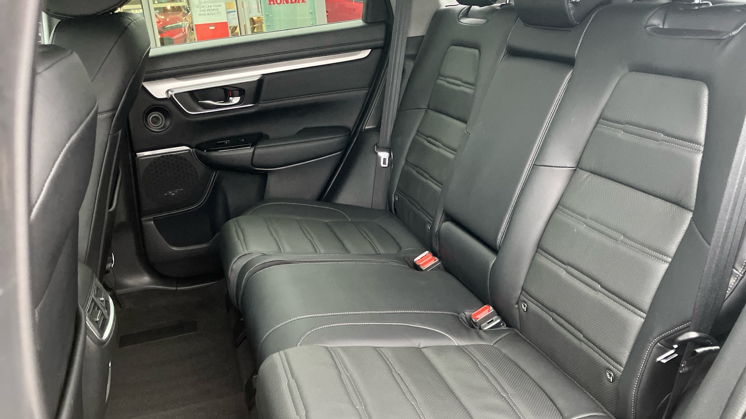 Used Honda CR-V 2023 for sale - 76834018: Photo 8