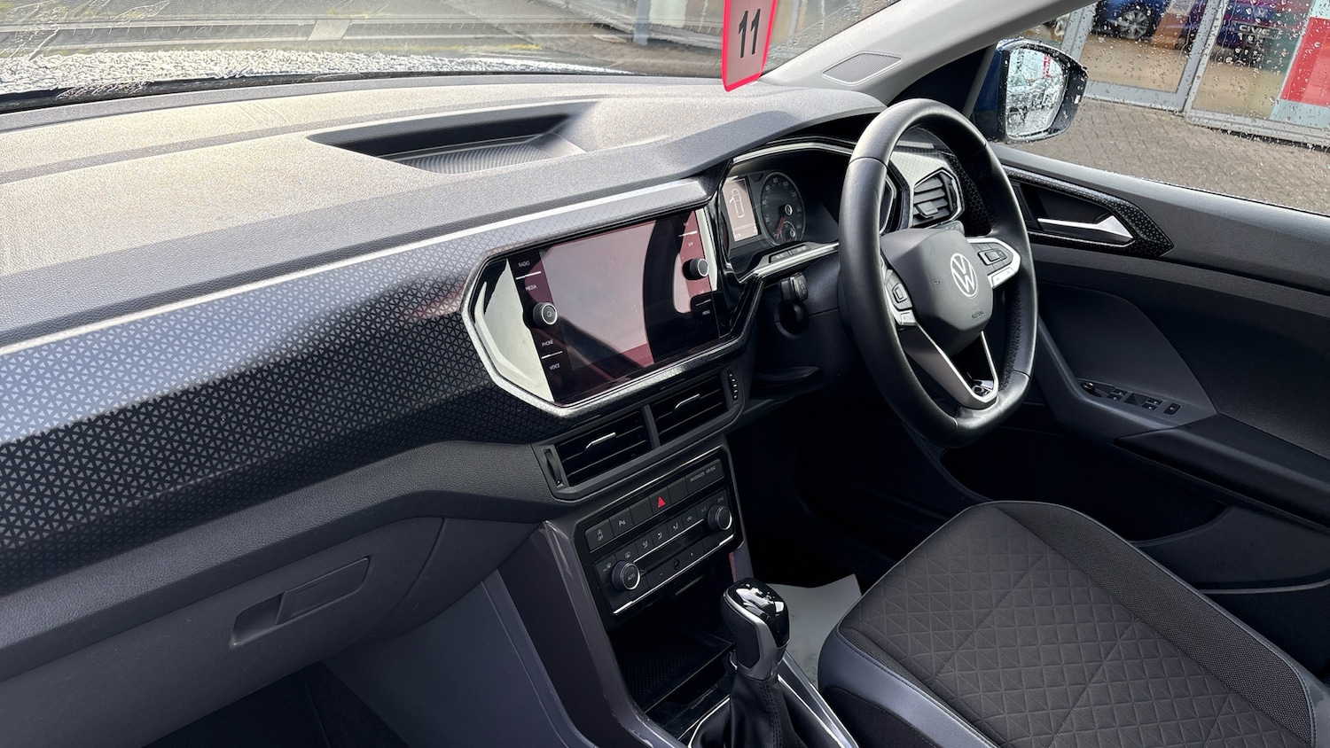 Used Volkswagen T-Cross 2021 for sale - 77222848: Photo 2