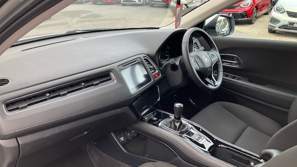 Used Honda HR-V 2016 for sale - 76206534: Photo 2