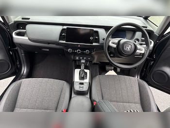 Used Honda Jazz 2024 for sale - 76653080: Photo