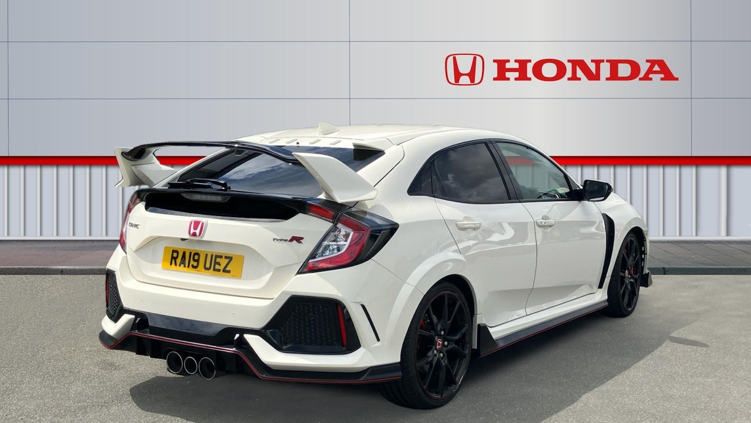 2019 Honda Civic 2.0 VTEC Turbo Type R GT 5dr Petrol Hatchback Hatchback Petrol - Picture 12 of 24