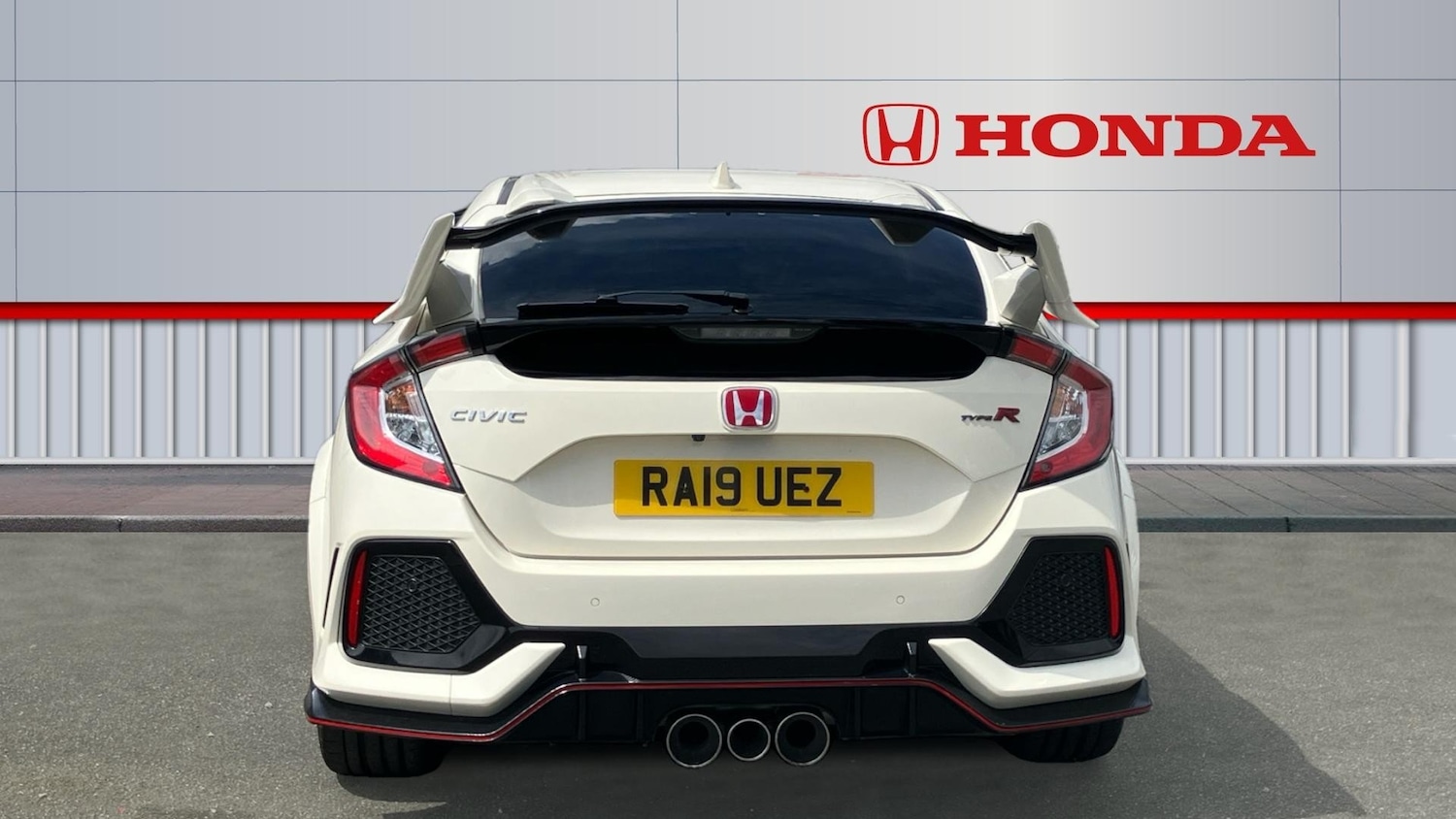 2019 Honda Civic 2.0 VTEC Turbo Type R GT 5dr Petrol Hatchback Hatchback Petrol - Picture 7 of 24
