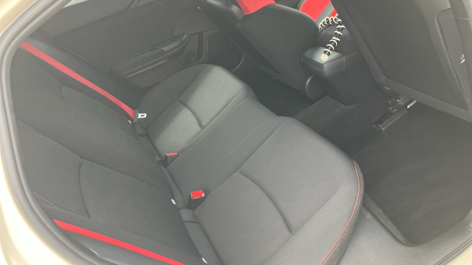 2019 Honda Civic 2.0 VTEC Turbo Type R GT 5dr Petrol Hatchback Hatchback Petrol - Picture 8 of 24