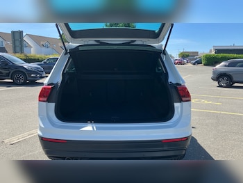 Used Volkswagen Tiguan 2018 for sale - 79099491: Photo