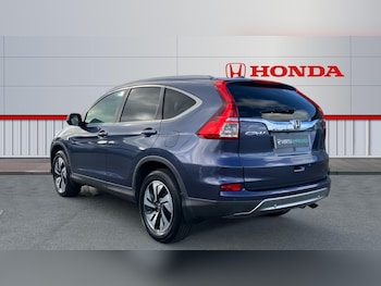 Used Honda CR-V 2017 for sale - 76302903: Photo