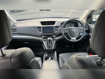 Used Honda CR-V 2017 for sale - 76302903: Photo