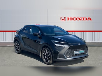Used Toyota C-HR 2023 for sale - 76057743: Photo