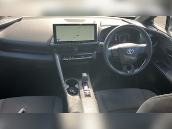 Used Toyota C-HR 2023 for sale - 76057743: Photo