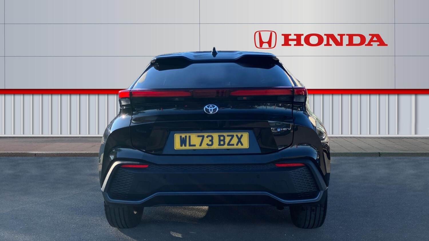 Used Toyota C-HR 2023 for sale - 76057743: Photo 7