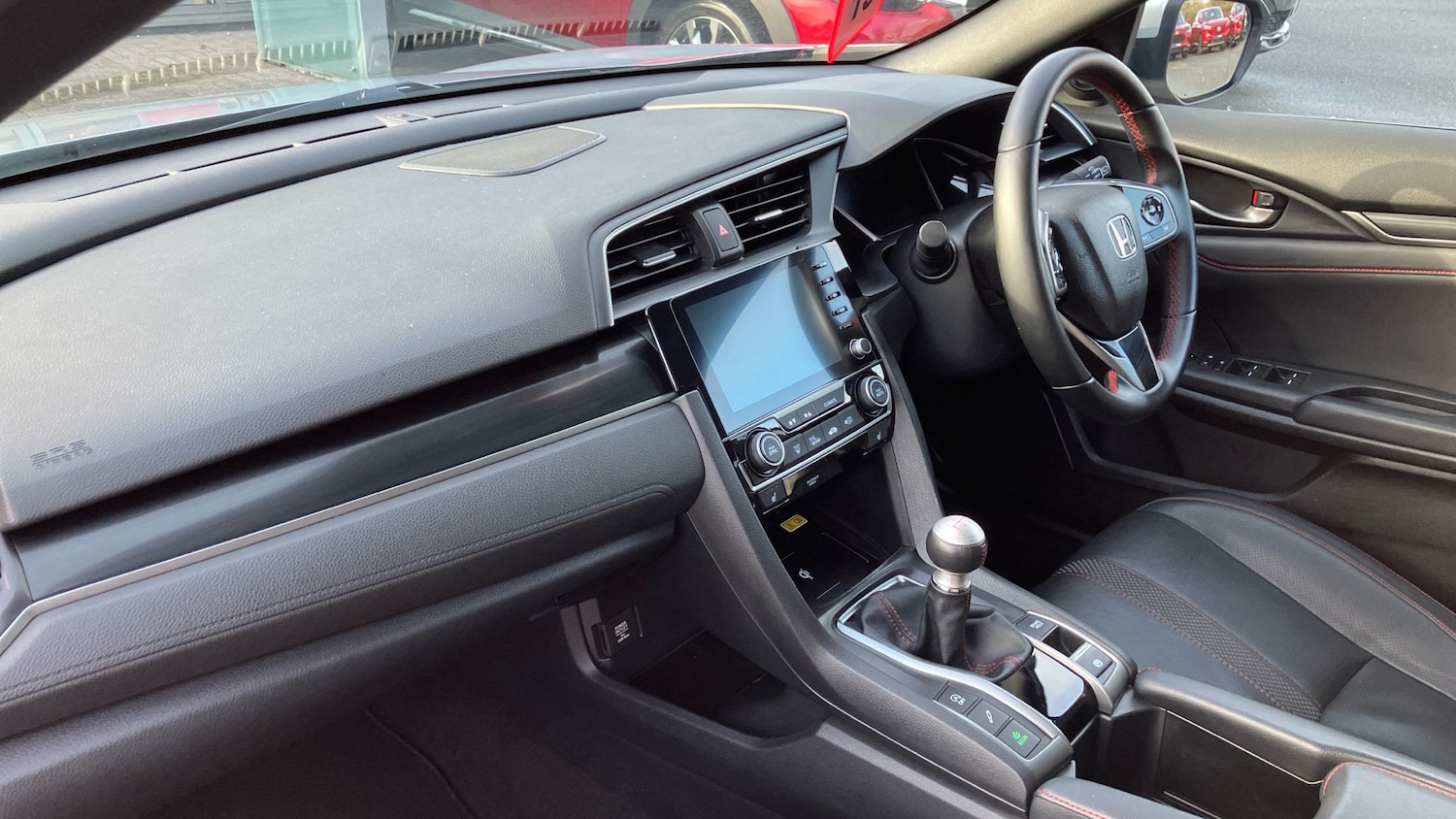 Used Honda Civic 2021 for sale - 76986706: Photo 2