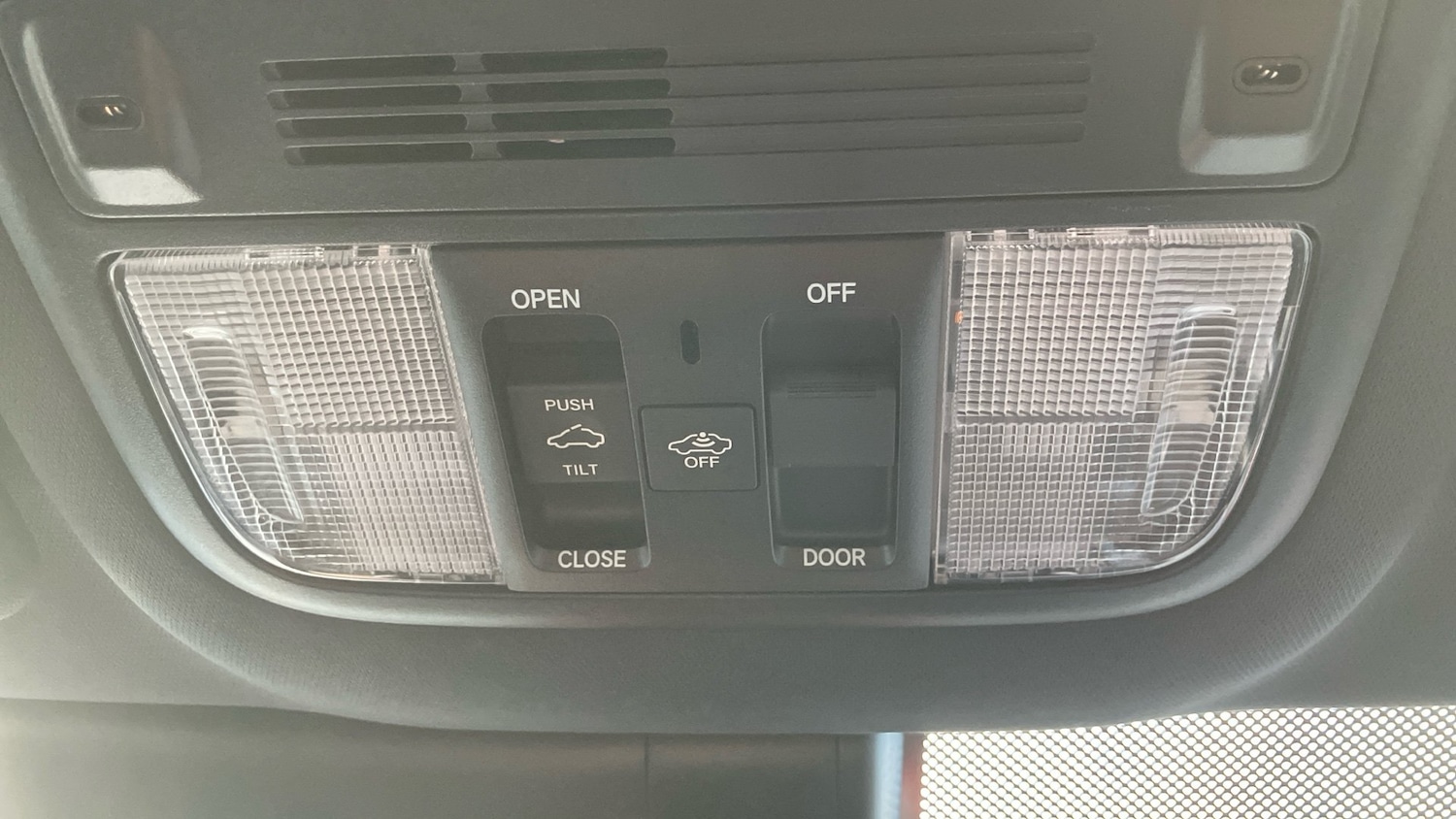 Used Honda Civic 2021 for sale - 76986706: Photo 33