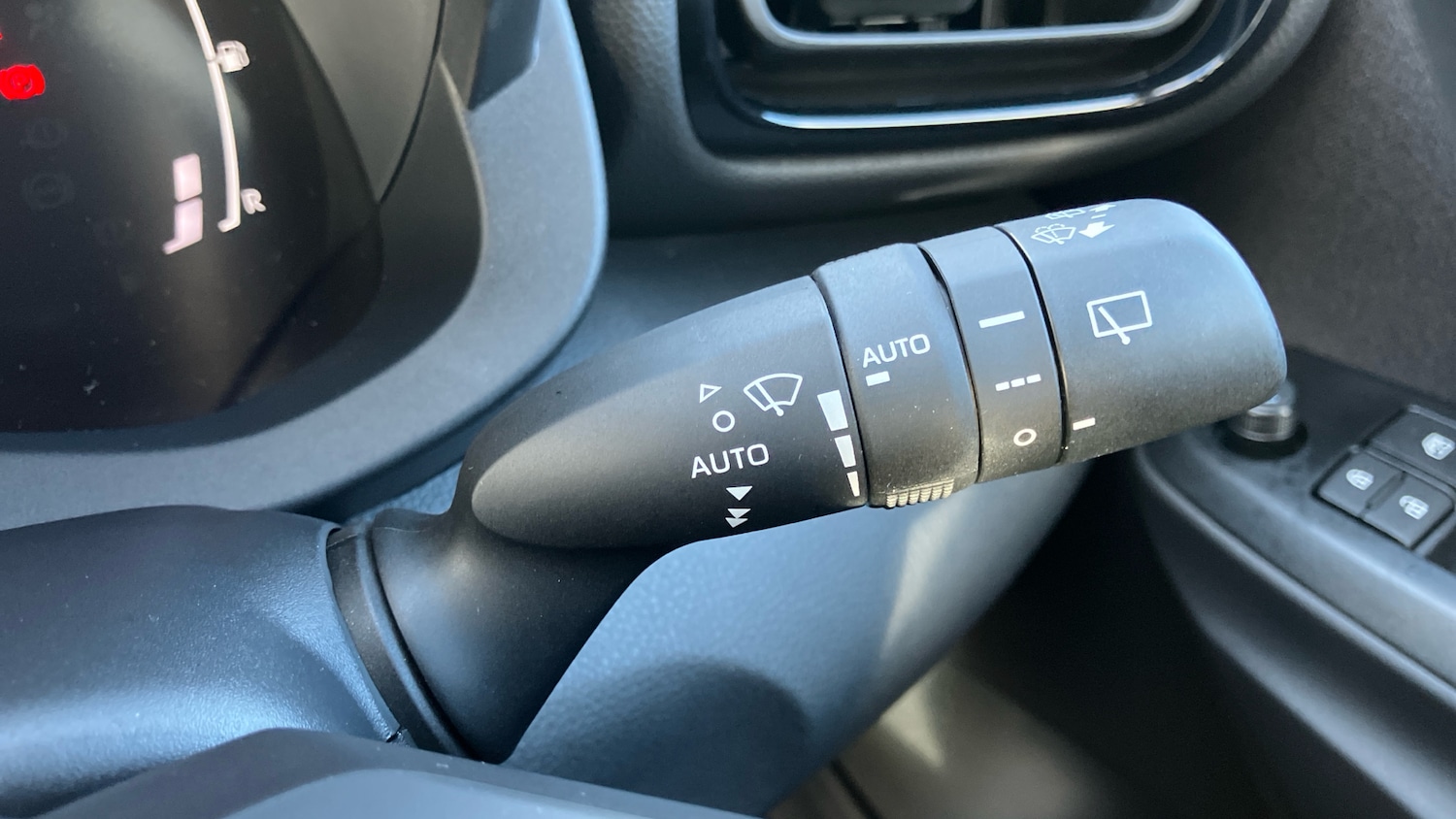 Used Toyota Yaris Cross 2025 for sale - 77288936: Photo 16