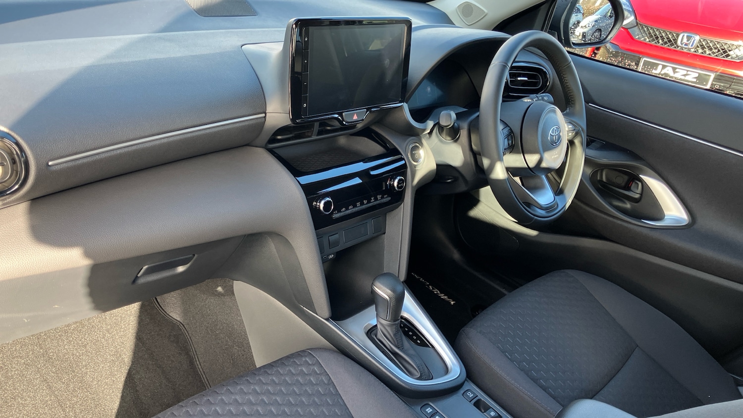 Used Toyota Yaris Cross 2025 for sale - 77288936: Photo 2