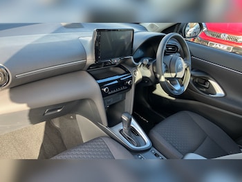 Used Toyota Yaris Cross 2025 for sale - 77288936: Photo