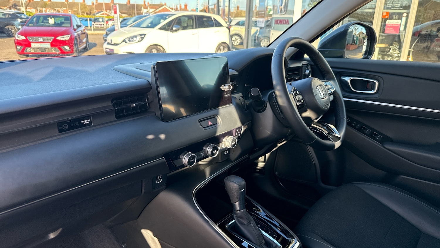 Used Honda HR-V 2022 for sale - 77675297: Photo 2