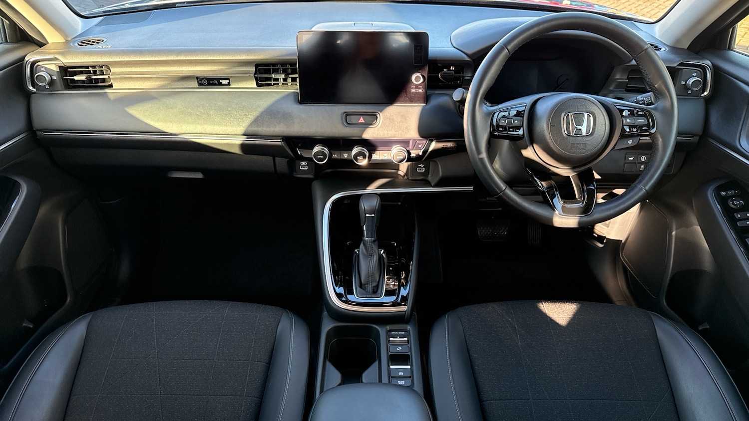 Used Honda HR-V 2022 for sale - 77675297: Photo 4