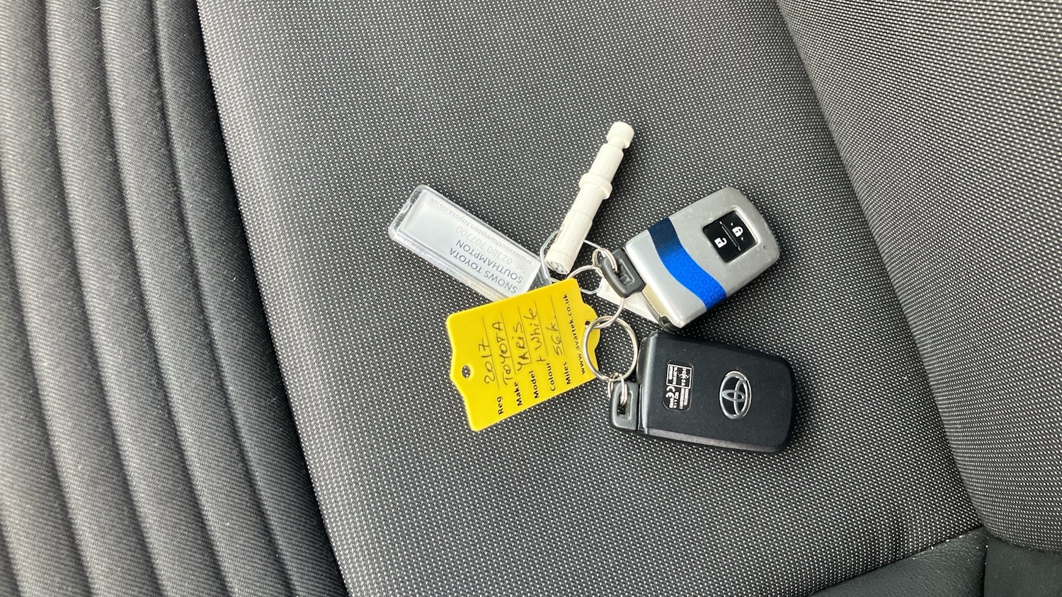 Used Toyota Yaris 2017 for sale - 77128054: Photo 20