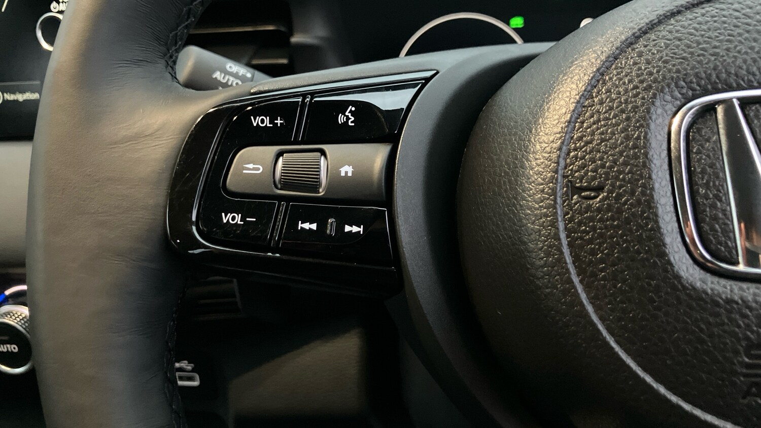 Used Honda HR-V 2024 for sale - 76449509: Photo 23