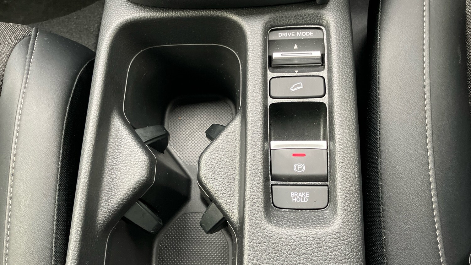 Used Honda HR-V 2023 for sale - 76265916: Photo 16