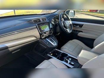 Used Honda CR-V 2022 for sale - 76490403: Photo