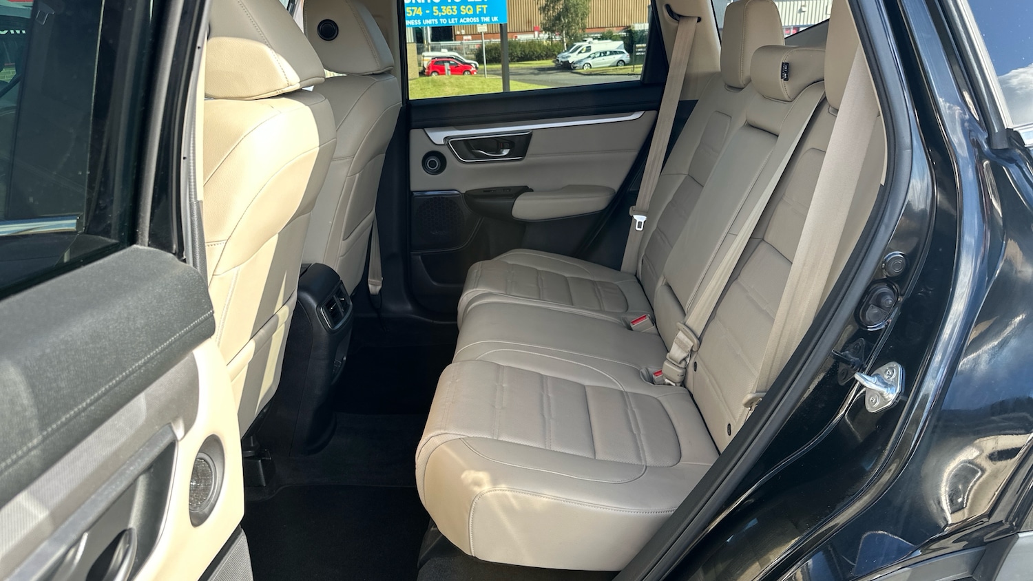 Used Honda CR-V 2022 for sale - 76490403: Photo 32