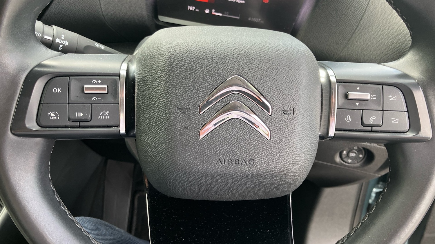 Vehicle 28