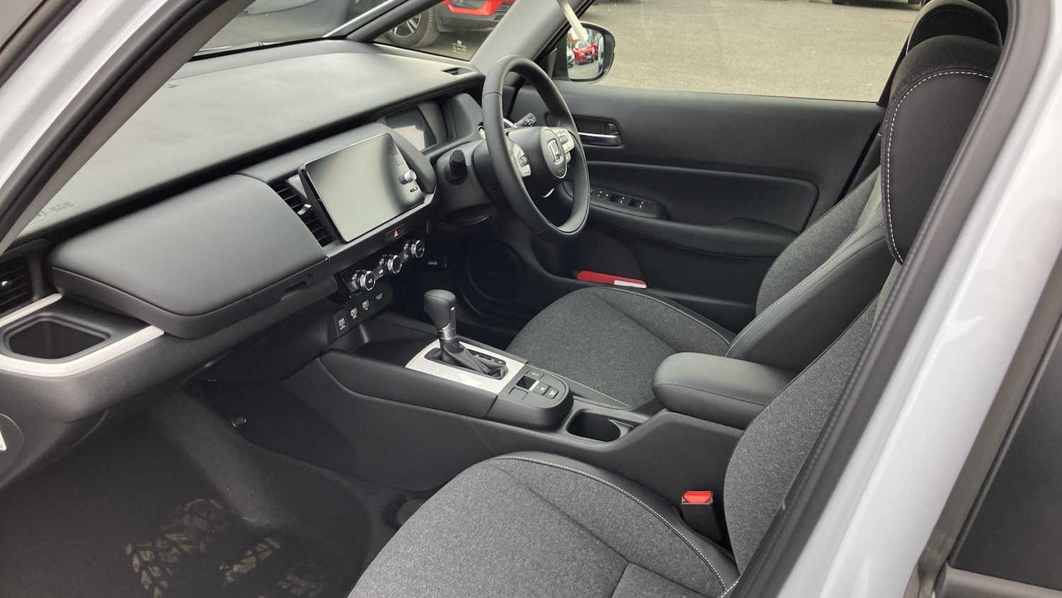 Used Honda Jazz 2025 for sale - 76161764: Photo 2