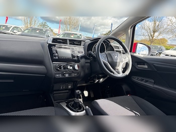 Used Honda Jazz 2018 for sale - 78421676: Photo