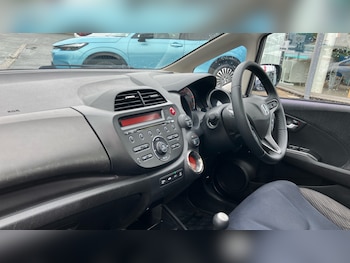 Used Honda Jazz 2013 for sale - 78643386: Photo