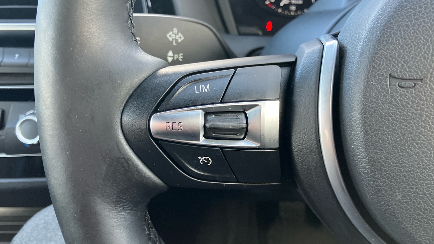 Used BMW 2 Series 2017 for sale - 76637599: Photo 21