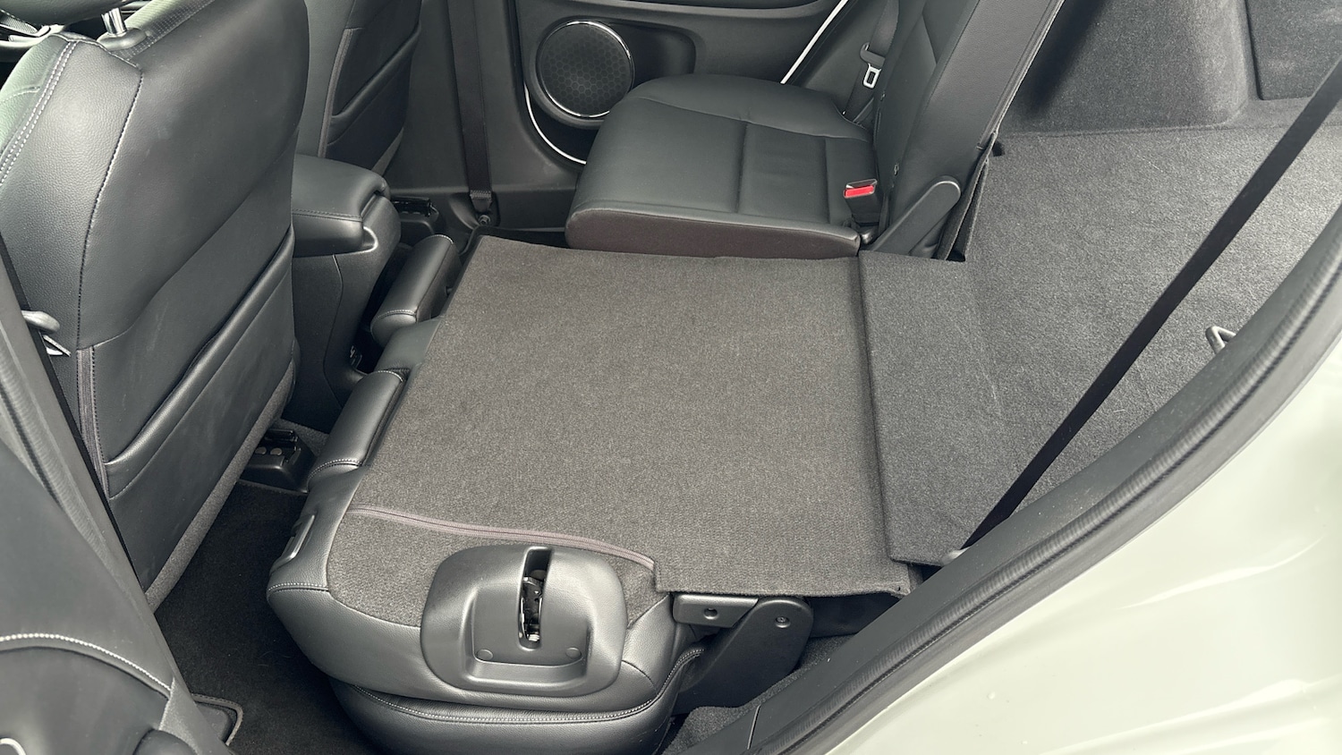 Used Honda HR-V 2020 for sale - 76877341: Photo 18