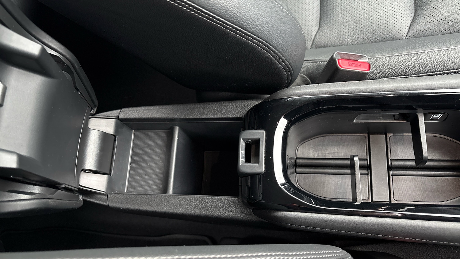 Used Honda HR-V 2020 for sale - 76877341: Photo 33