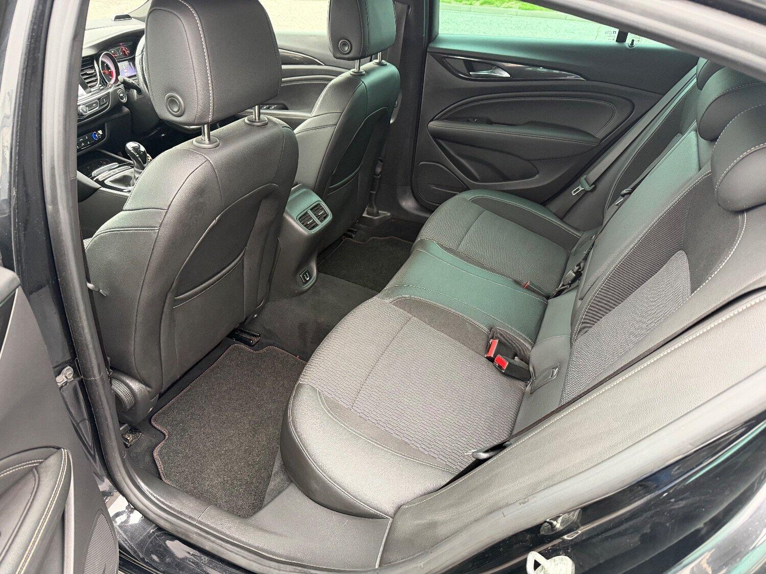 Used Vauxhall Insignia 2017 for sale - 76268603: Photo 10