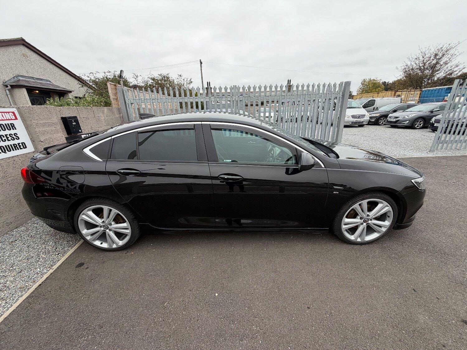 Used Vauxhall Insignia 2017 for sale - 76268603: Photo 16