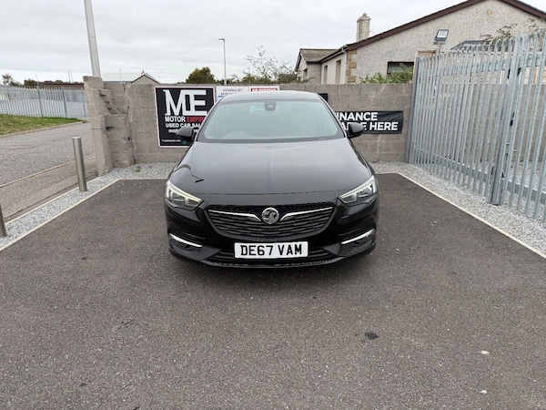 Used Vauxhall Insignia 2017 for sale - 76268603: Photo 2
