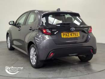 Used Toyota Yaris 2021 for sale - 74862827: Photo