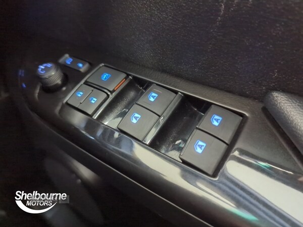 Used Toyota Hilux 2021 for sale - 75614608: Photo 16