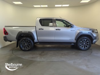 Used Toyota Hilux 2021 for sale - 75614608: Photo